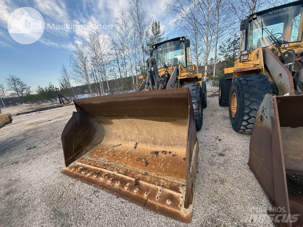Volvo L 120 C  휠로우더