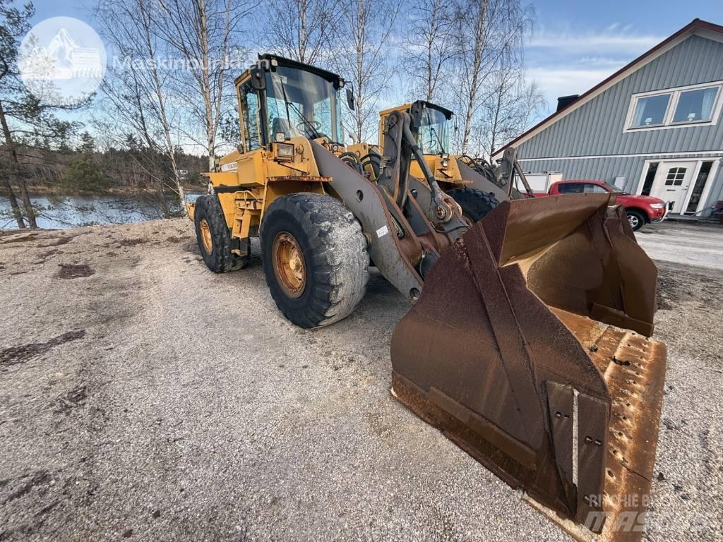 Volvo L 120 C  휠로우더