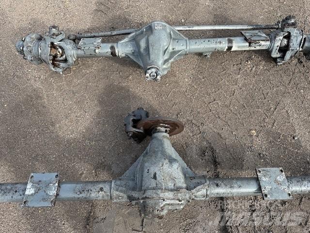 SkyJack sj8831 axles 가위형 리프트