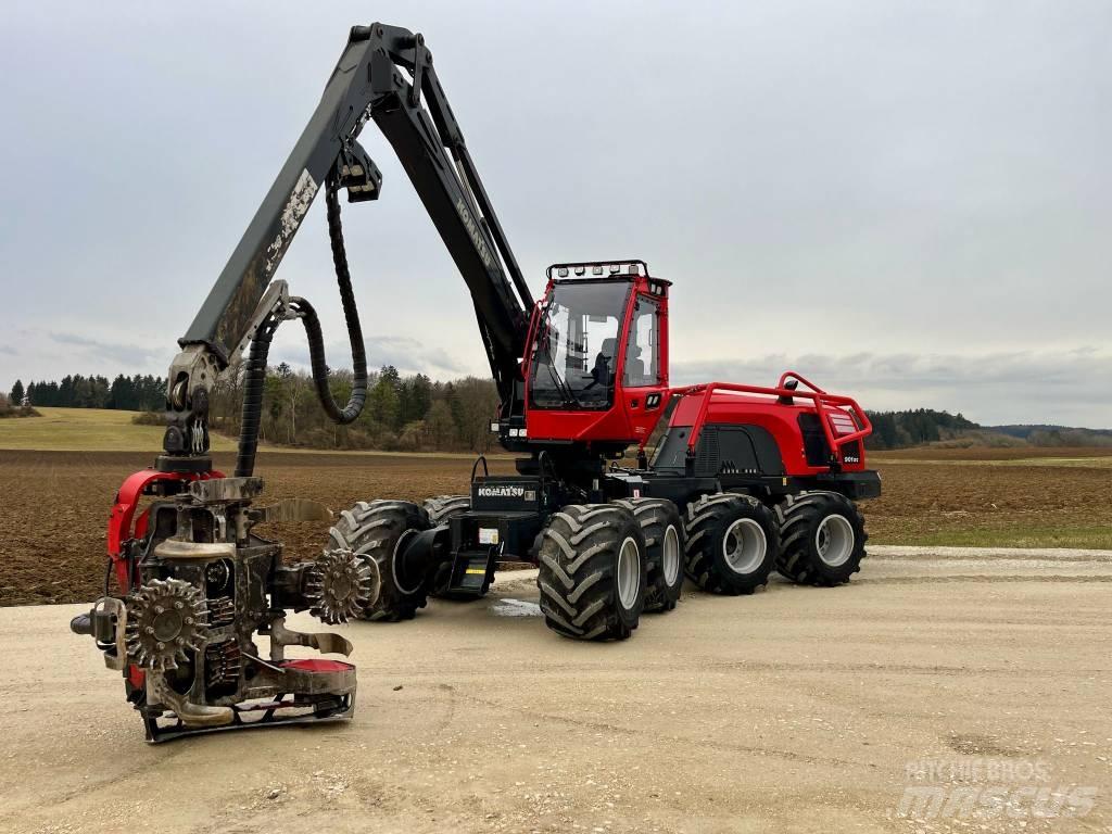 Komatsu 901 XC 원목 하베스터