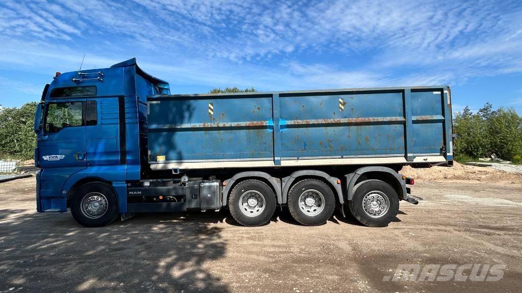 MAN TGX 35.480 덤프 트럭