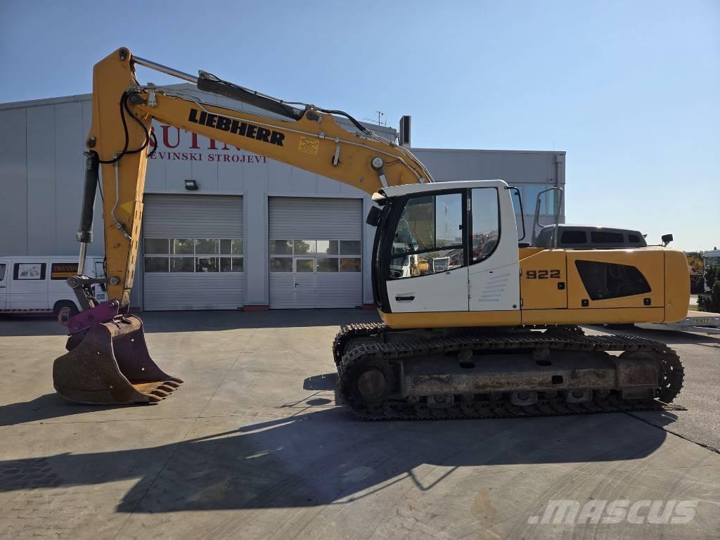 Liebherr R 922 SLC 대형 굴삭기 29톤 이상