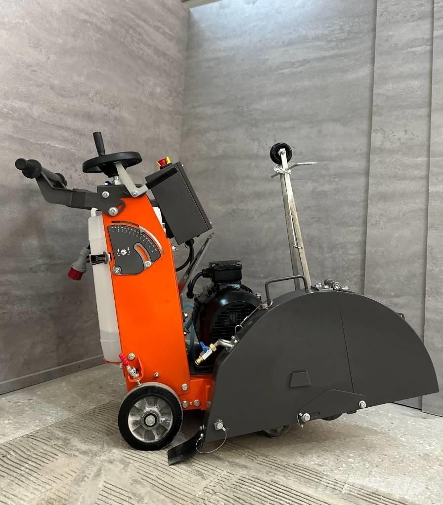 Husqvarna FS600E 건설 장비 - 기타