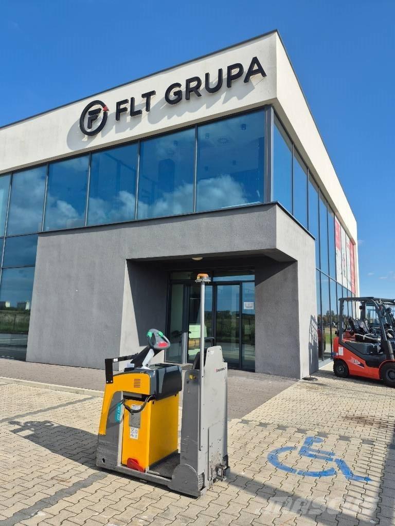 Jungheinrich EZS 130 견인 트럭