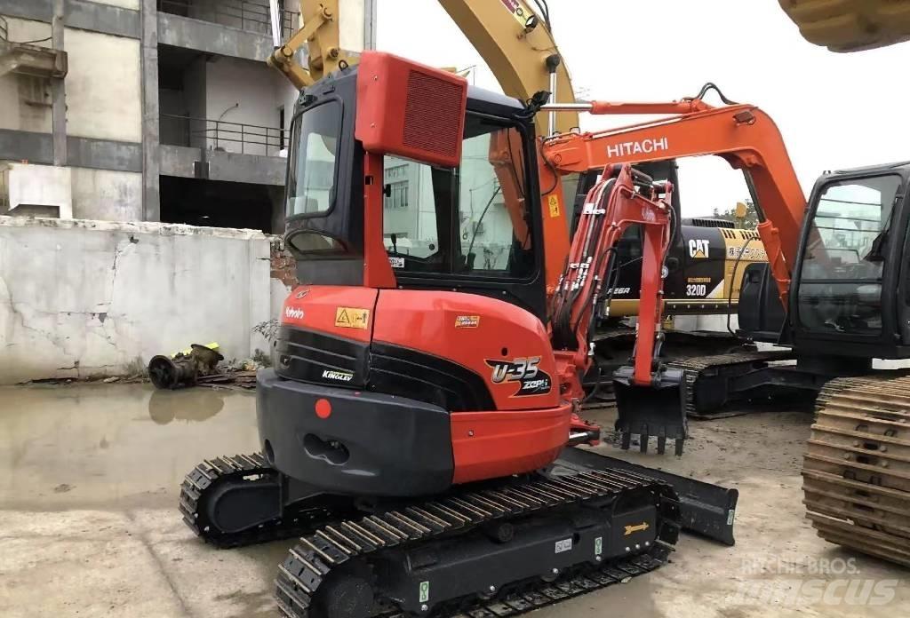 Kubota U 35 소형 굴삭기 7톤 미만