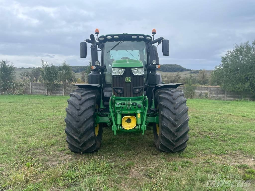 John Deere 6250 R 트랙터
