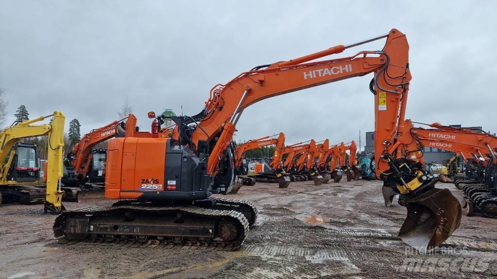 Hitachi ZX225USLC-6 대형 굴삭기 29톤 이상