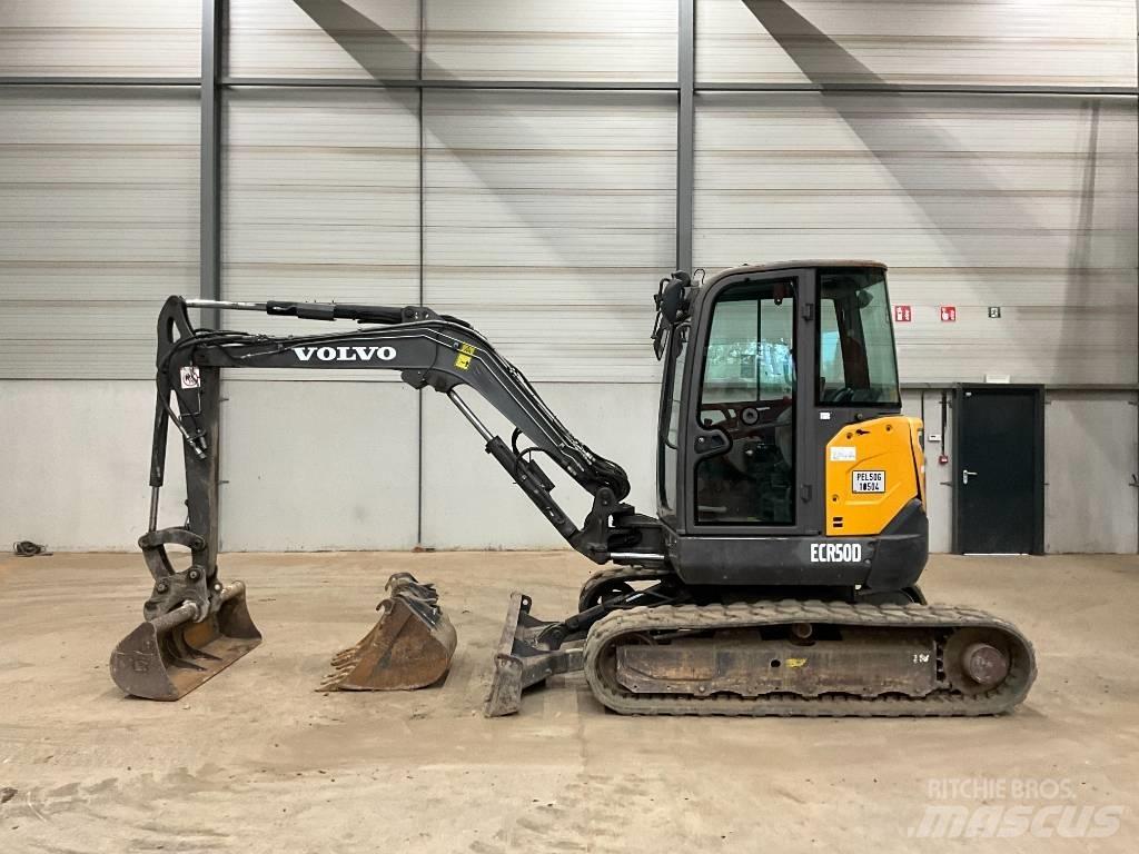 Volvo ECR 50 D 소형 굴삭기 7톤 미만