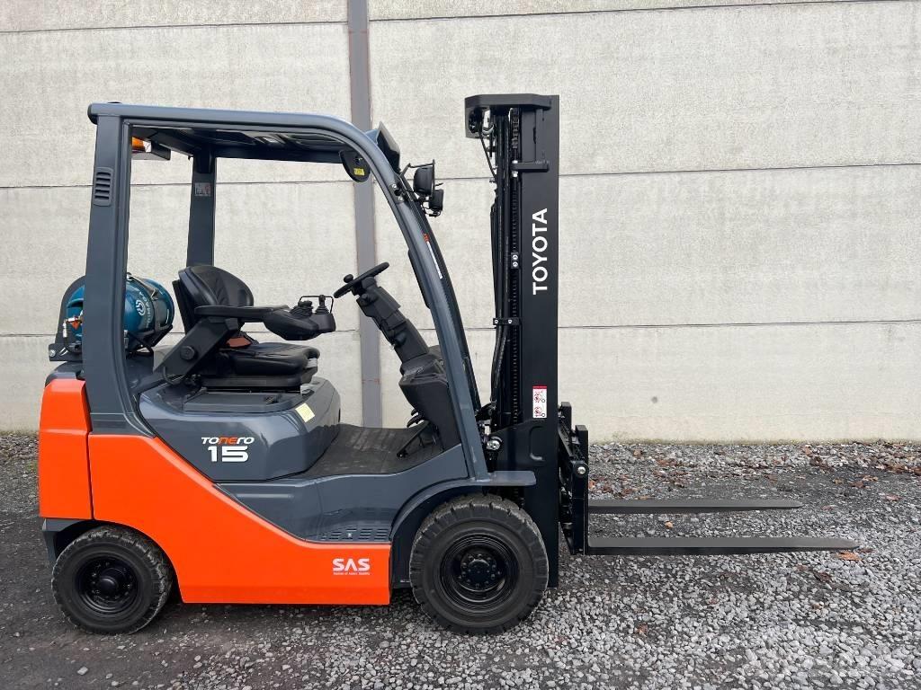 Toyota 02-8 FGF 15 LPG 지게차