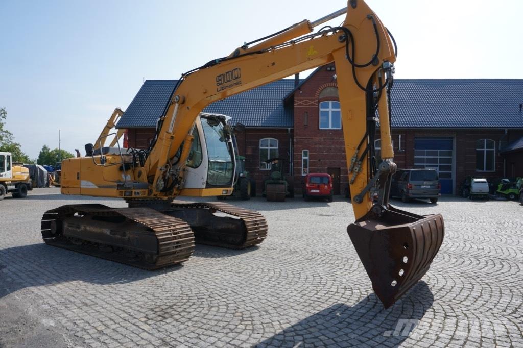 Liebherr R 900 C 대형 굴삭기 29톤 이상