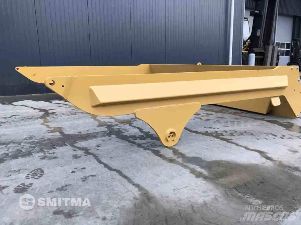Volvo A35E 테일게이트