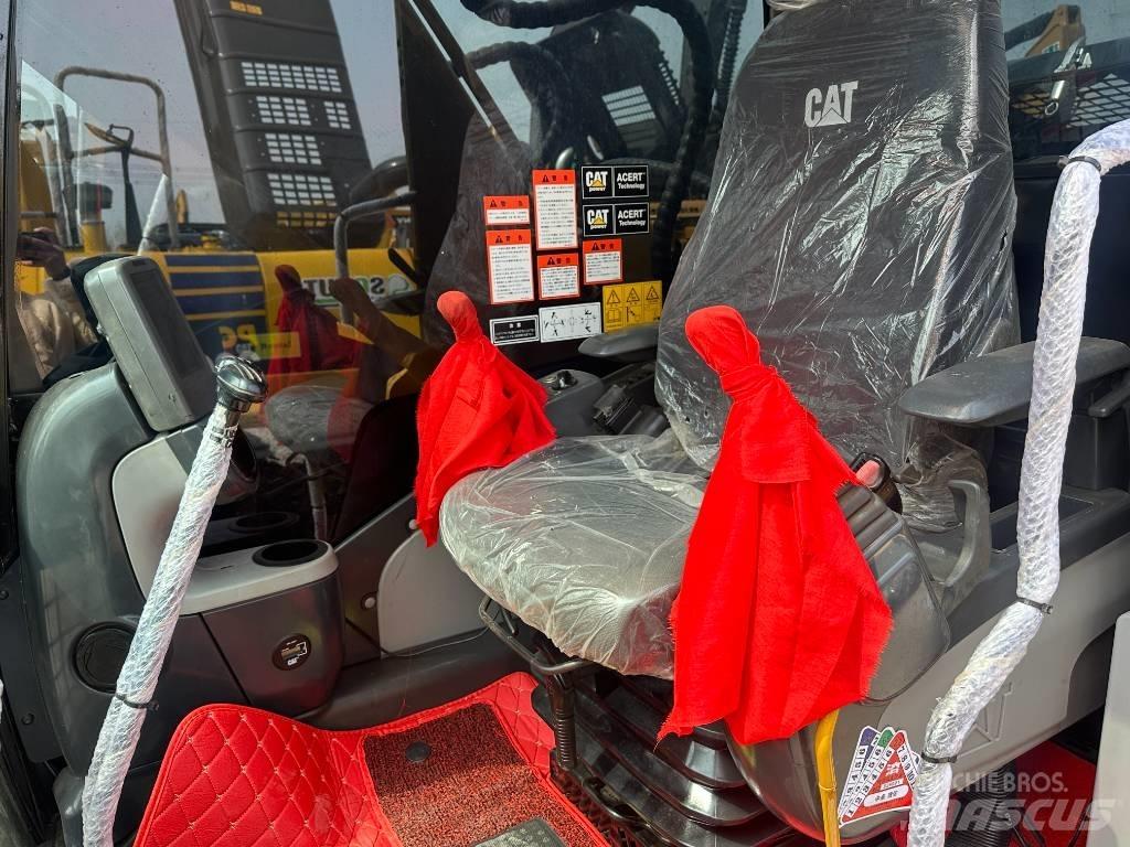 CAT 320 D 중형굴삭기 7톤-28톤