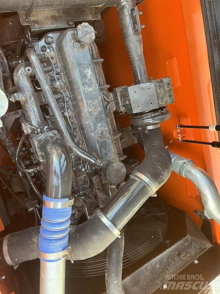 Doosan DX225LC-9C 대형 굴삭기 29톤 이상