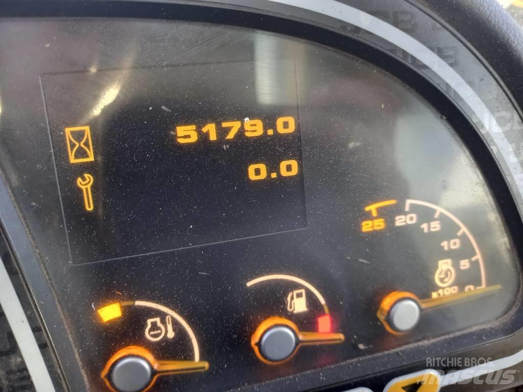 JCB 535-140 텔러 핸들러