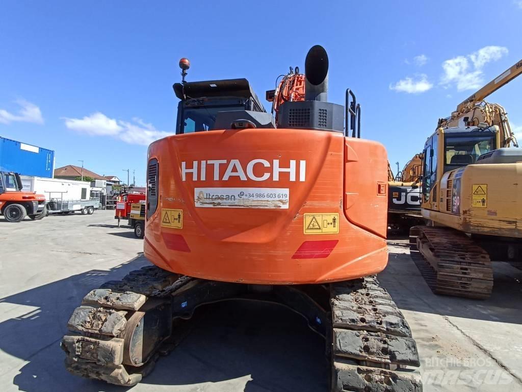 Hitachi ZX 135 US-6 대형 굴삭기 29톤 이상