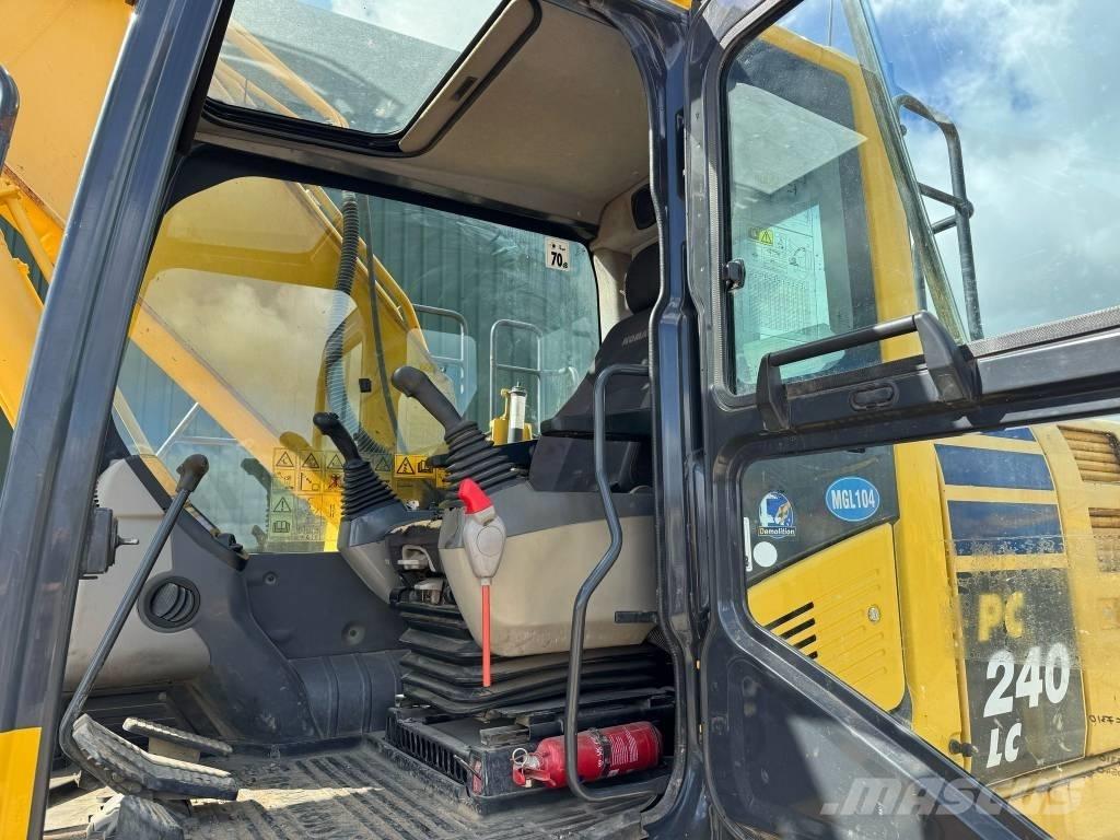 Komatsu PC 240 LC-10 대형 굴삭기 29톤 이상