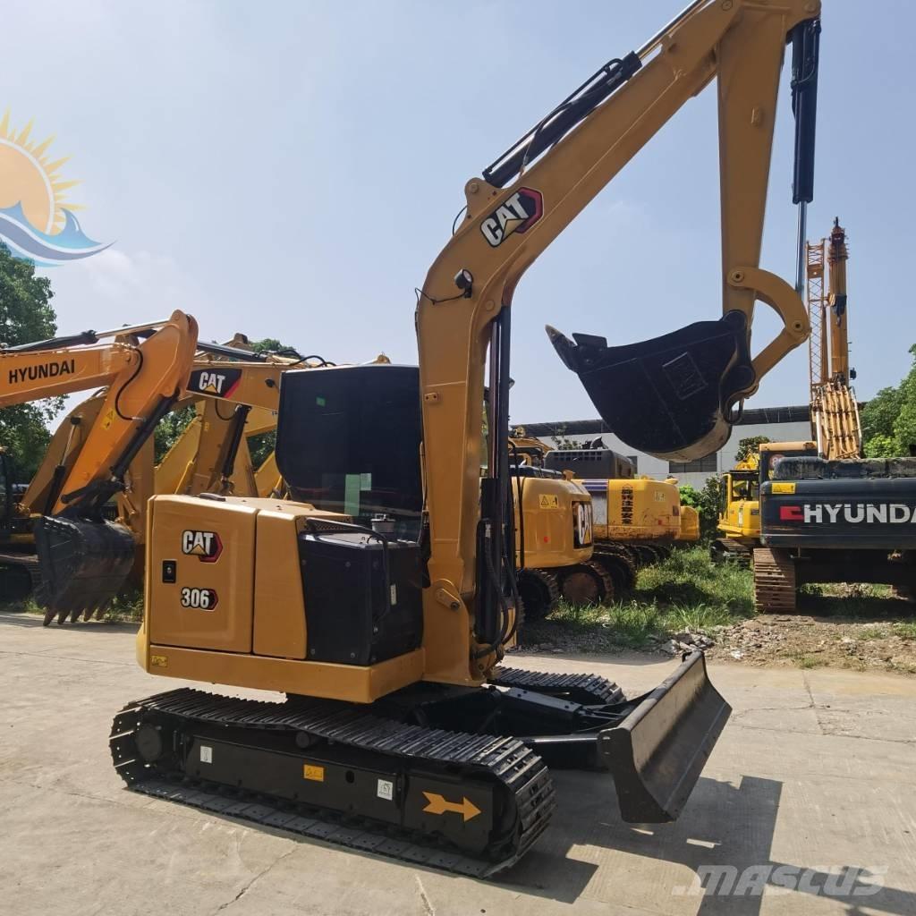 CAT 306 소형 굴삭기 7톤 미만