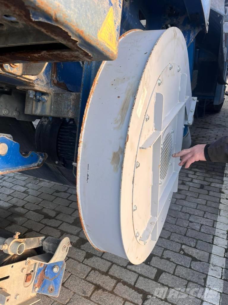 Keestrack R6d 이동식 분쇄기