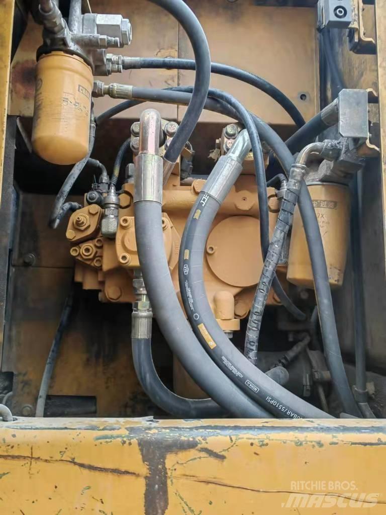 CAT 320 C U 대형 굴삭기 29톤 이상