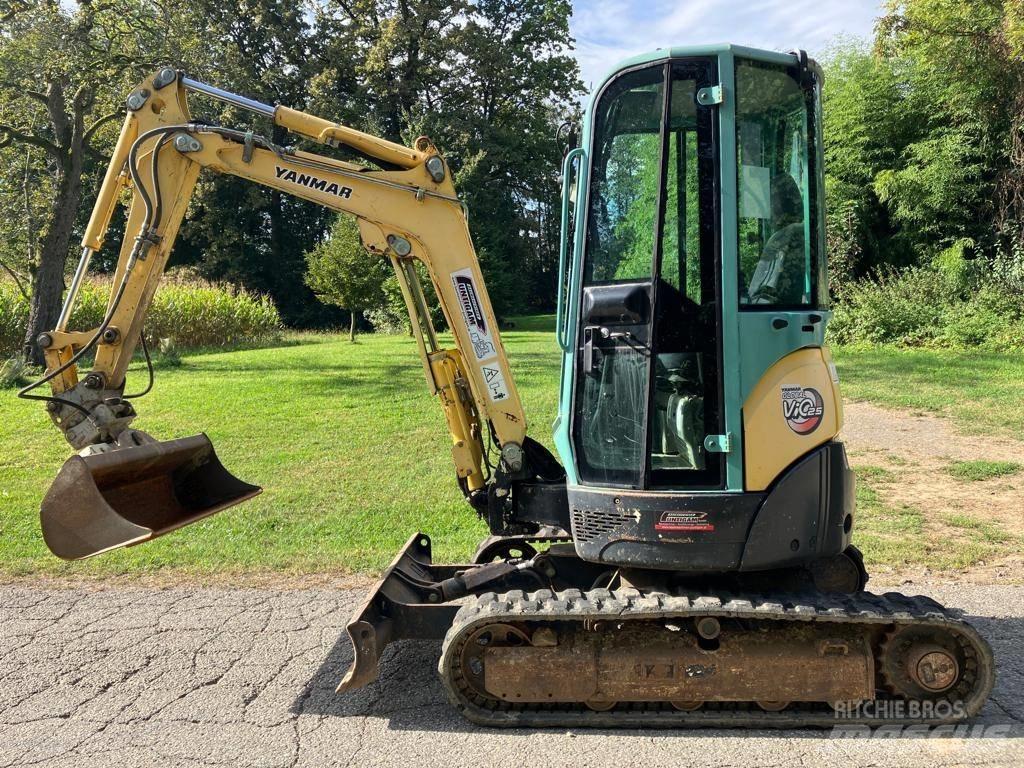 Yanmar Vio 25-4 소형 굴삭기 7톤 미만