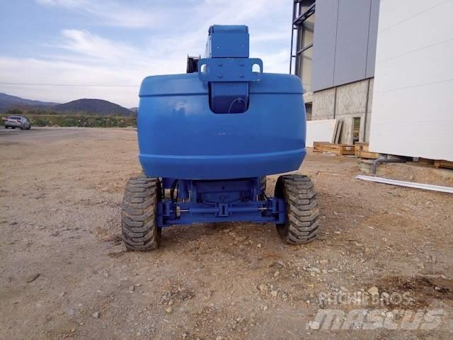 JLG 660 견인식 전동이동 리프트