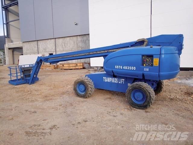 JLG 660 견인식 전동이동 리프트