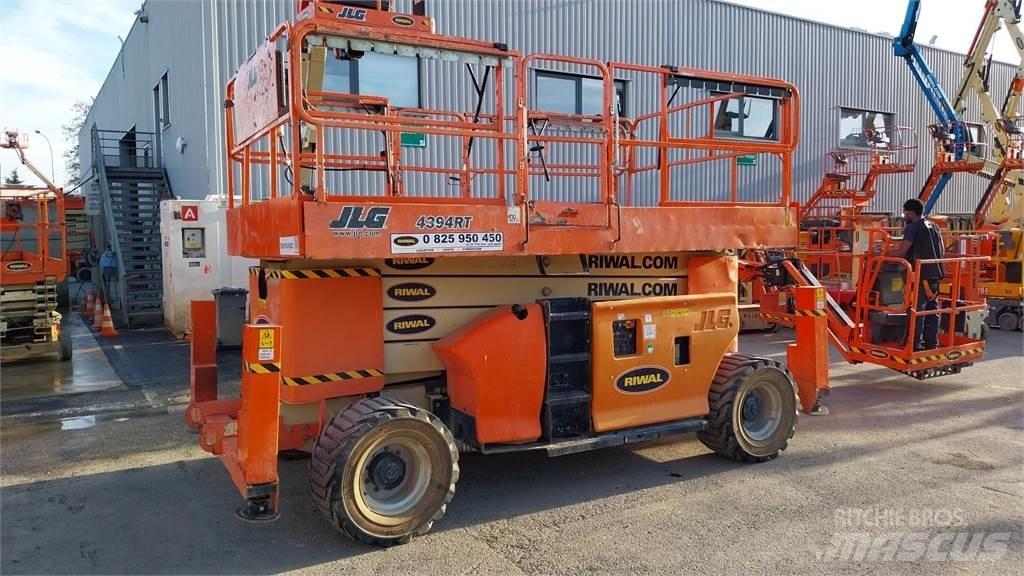 JLG 4394RT 가위형 리프트