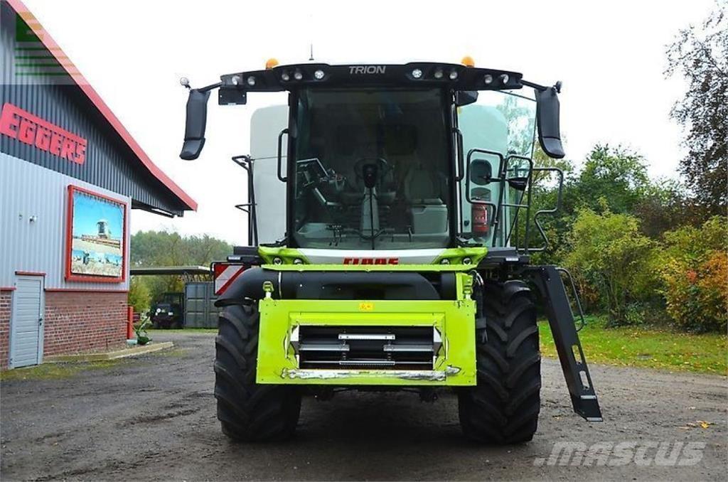 CLAAS trion 730 콤바인 수확기