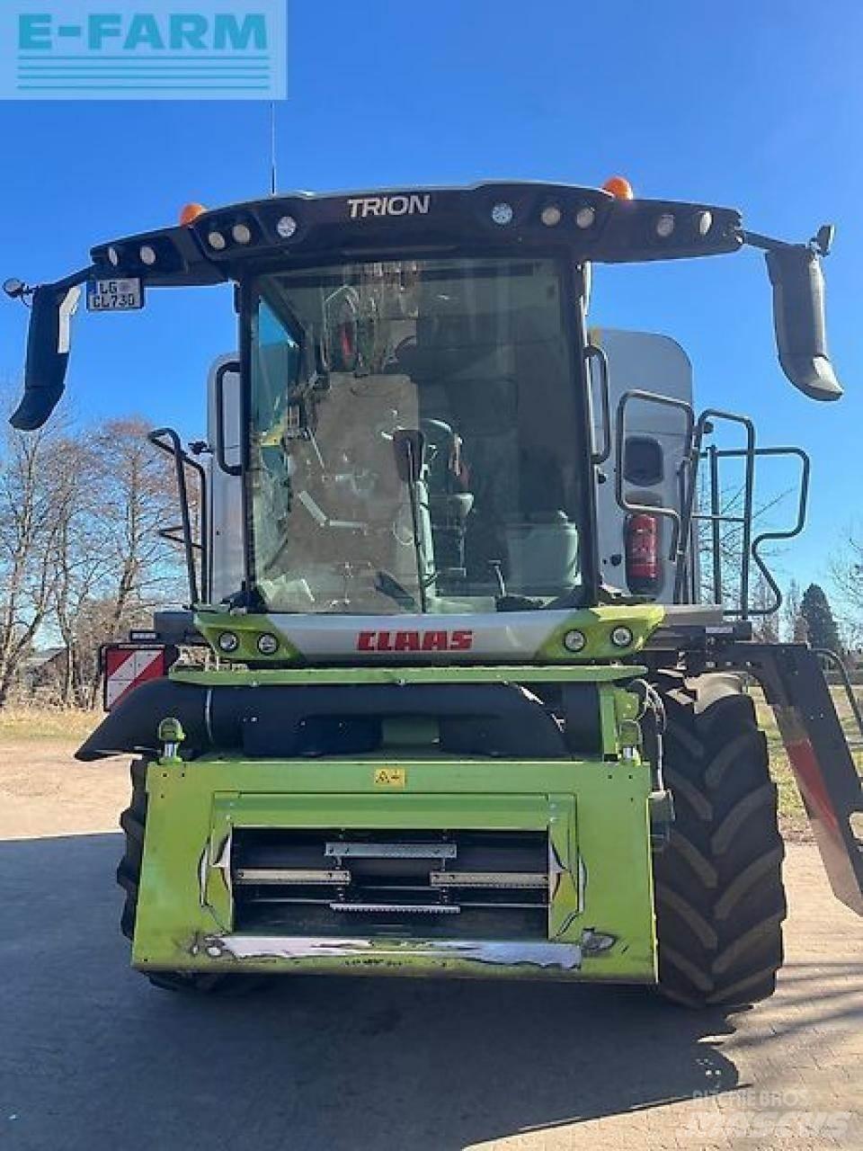 CLAAS trion 730 콤바인 수확기