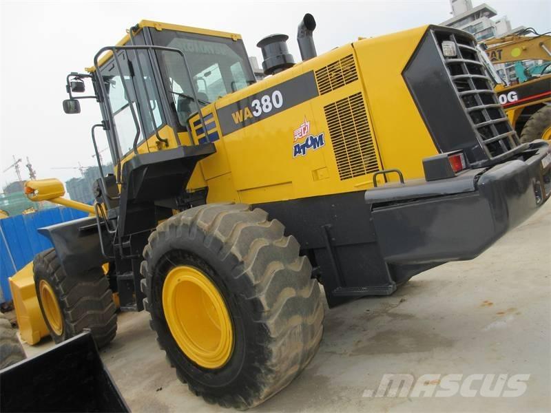 Komatsu WA 380  휠로우더