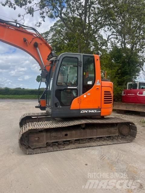 Doosan DX 140 LCR-5 대형 굴삭기 29톤 이상