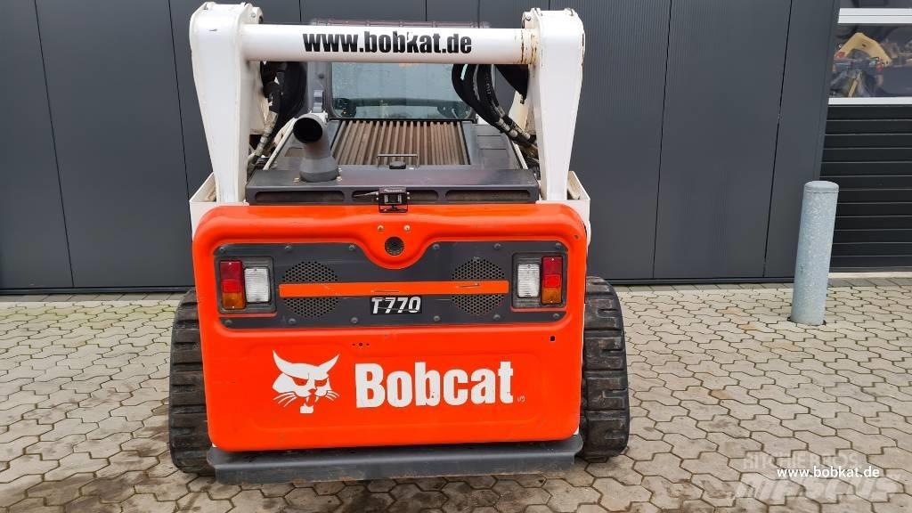 Bobcat T 770 궤도식 로우더
