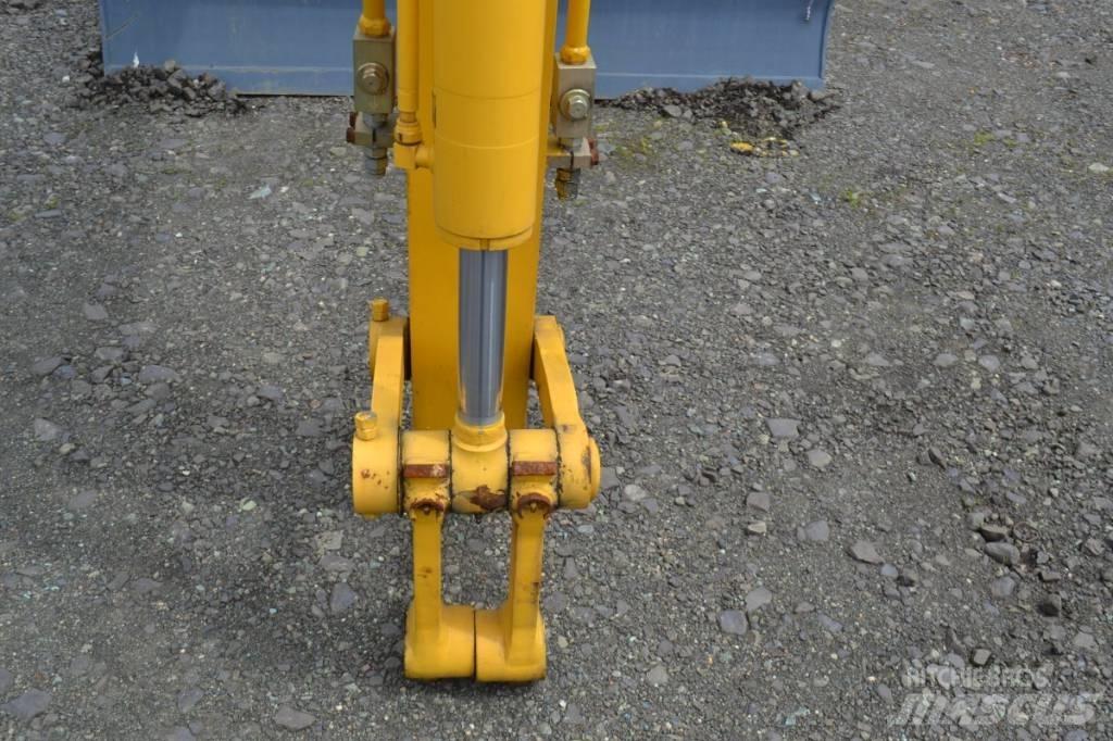 Komatsu PC 80 중형굴삭기 7톤-28톤