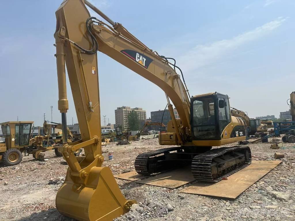 CAT 320 C L 대형 굴삭기 29톤 이상
