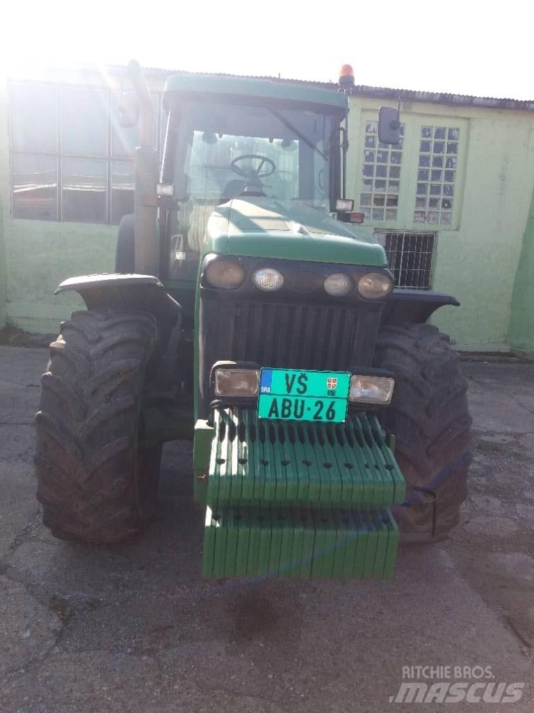 John Deere 8320 트랙터