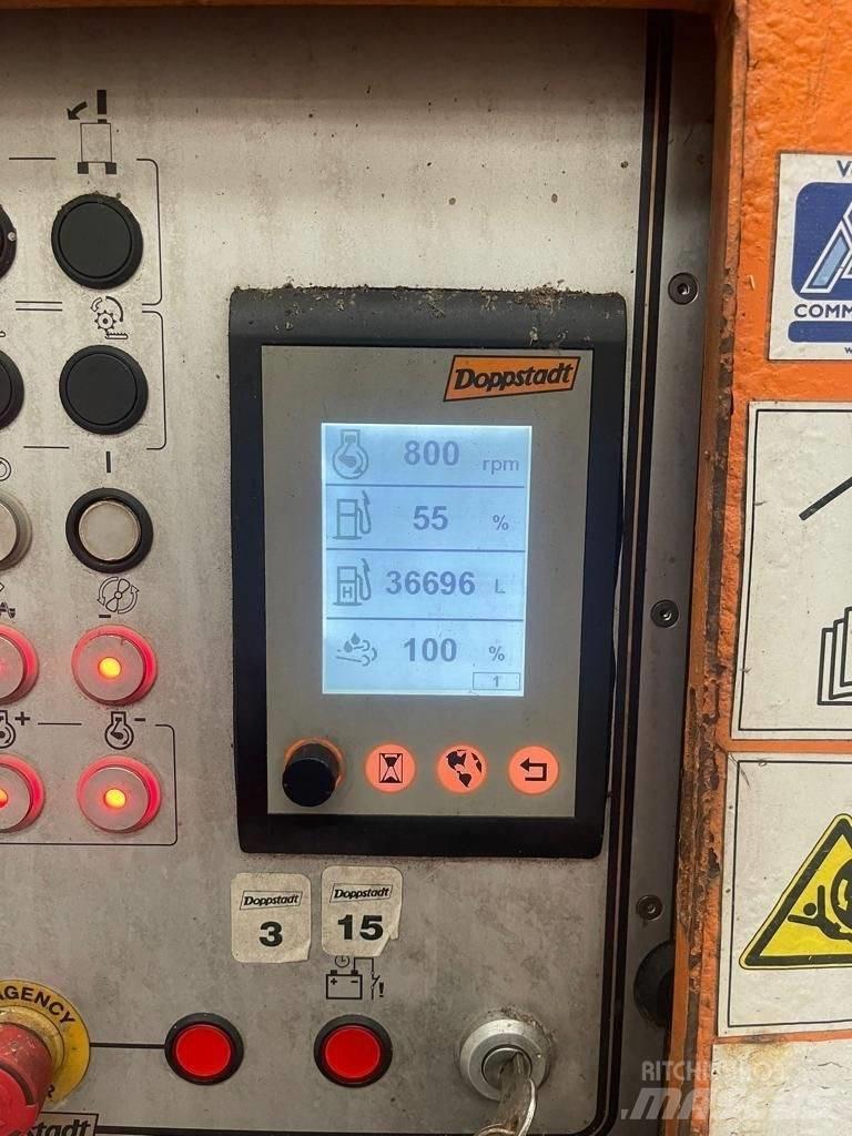 Doppstadt DH 810 톱밥제조기