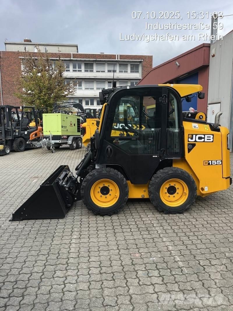 JCB 155  스키드로더