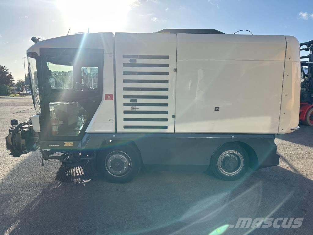 Ravo 540 STH 도로 청소차