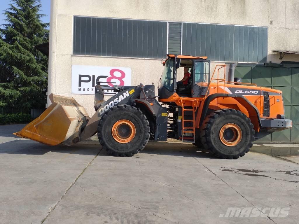 Develon DL 550-5  휠로우더