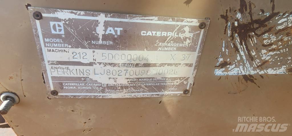 CAT 212  휠 굴삭기