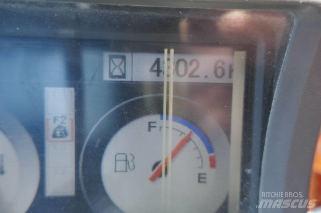 Hitachi ZX75US-3 대형 굴삭기 29톤 이상