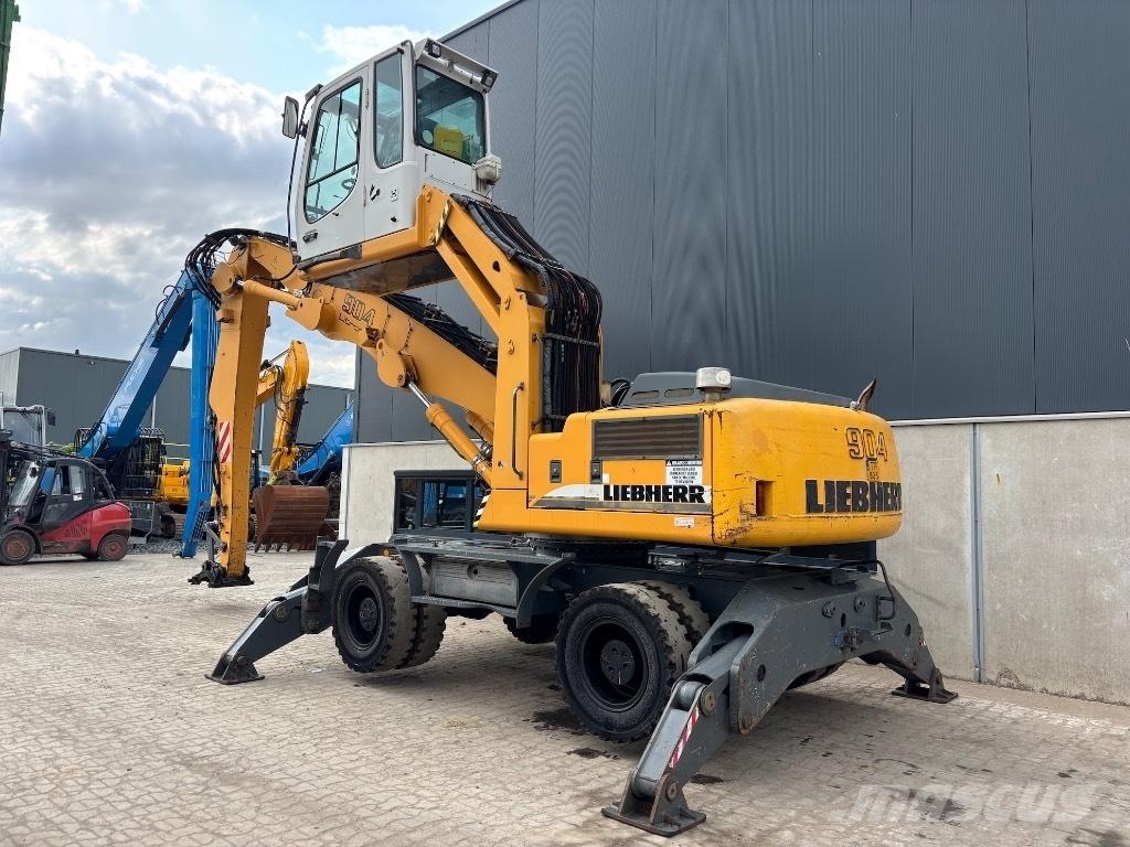 Liebherr A 904 C HD 폐기물/산업 처리기