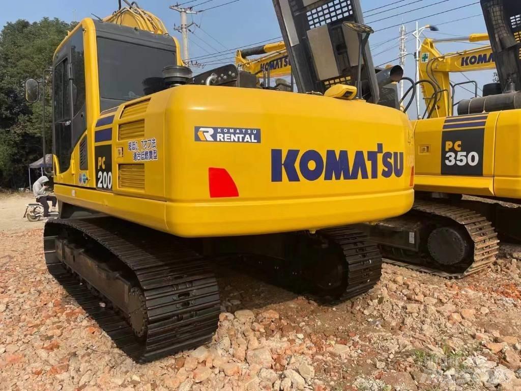 Komatsu PC200 대형 굴삭기 29톤 이상