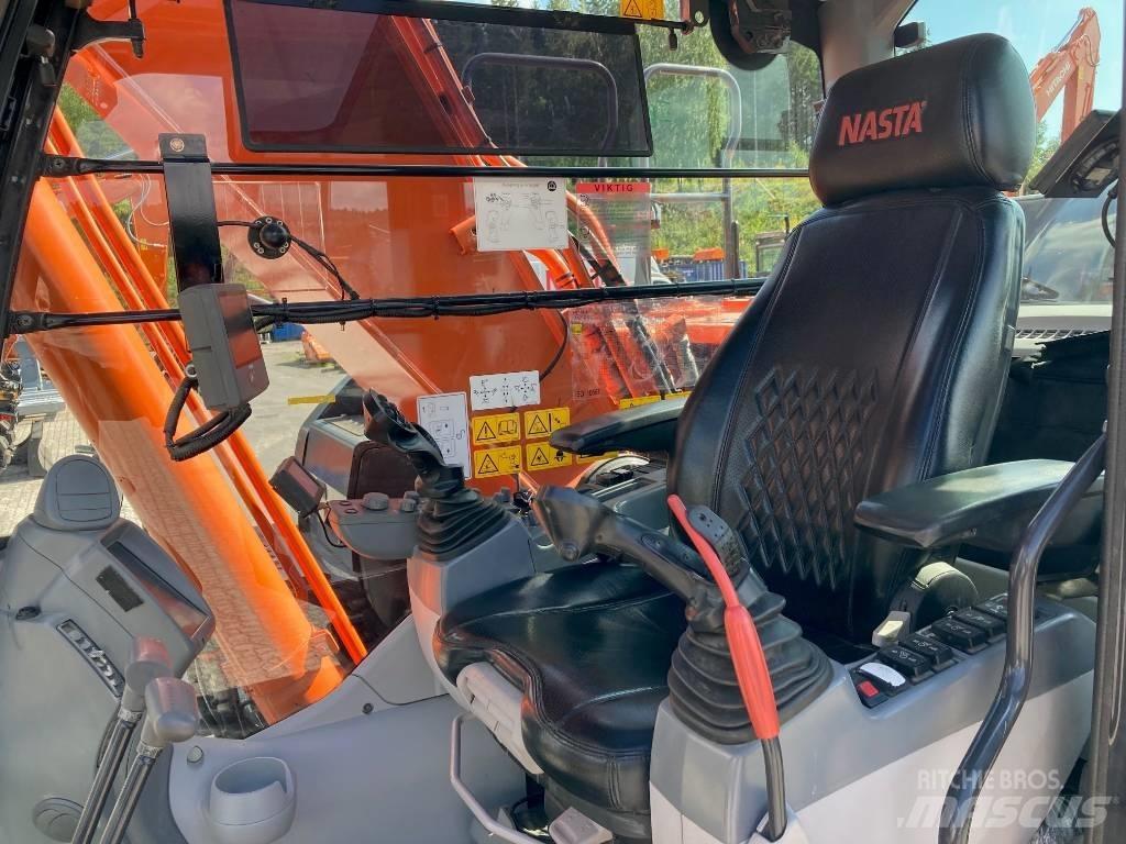 Hitachi ZX 210 LC-6 대형 굴삭기 29톤 이상