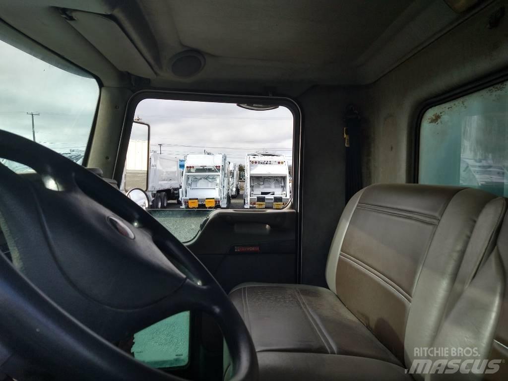 Kenworth T370 폐기물 수거 트럭