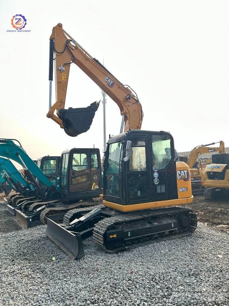 CAT 307 E2 소형 굴삭기 7톤 미만