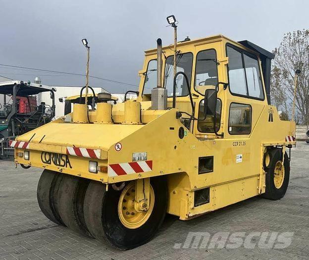 Corinsa CCR 2135 공기 타이어 롤러