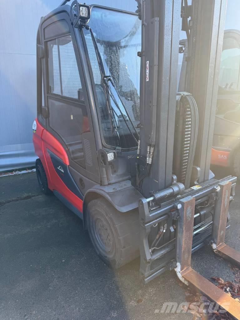 Linde H30D-01 디젤 지게차