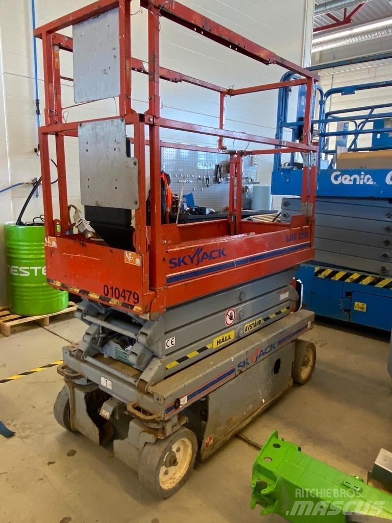 SkyJack SJ 3219 가위형 리프트