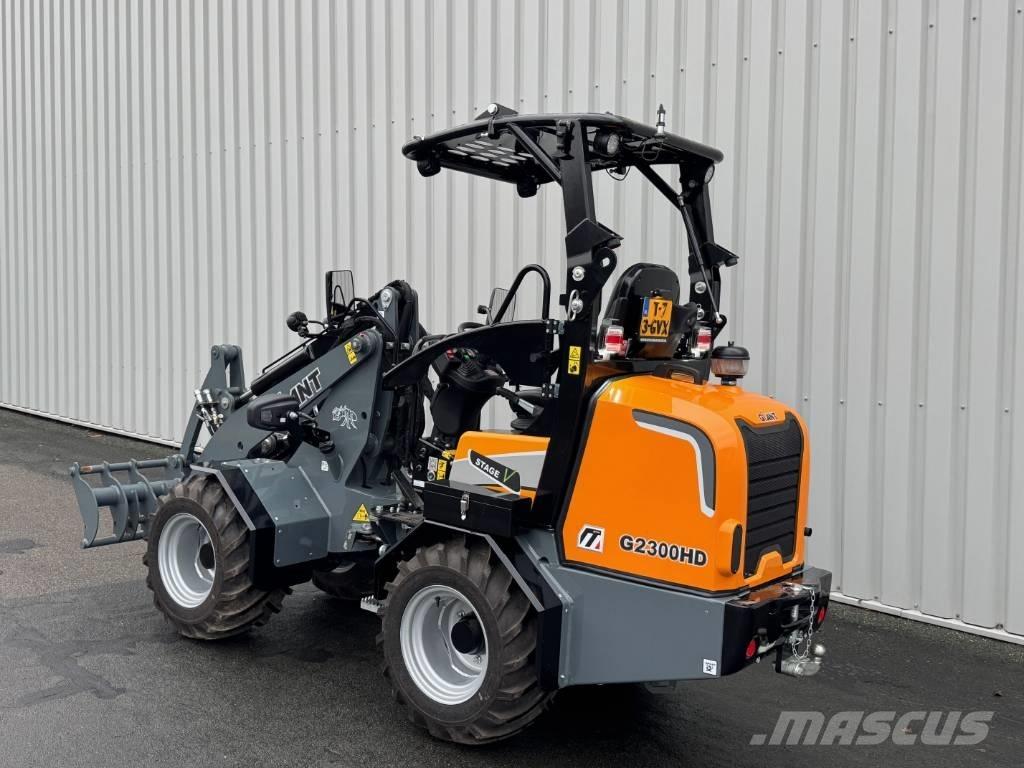 GiANT G 2300 HD  휠로우더